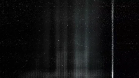 Heavy glitch distortion with vertical scanlines and bright analog light leak Vidéo 333414371
