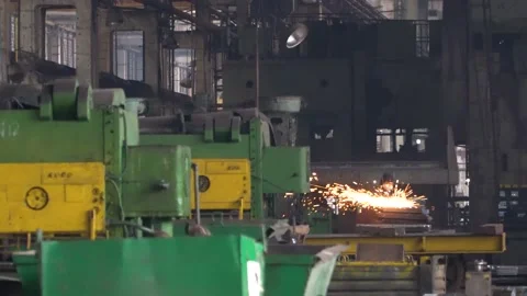 Heavy Industry Engineering Factory Interior with Industrial Worker Using Angle 스톡 동영상 202272468