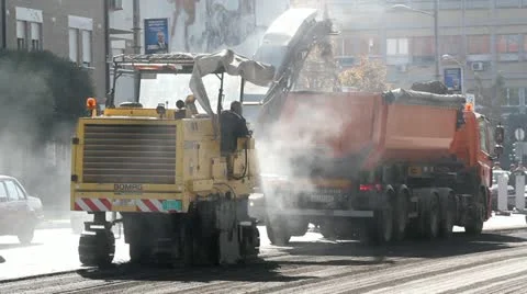 Heavy machinery on road construction Video stock 12183494