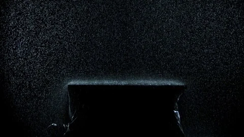 Heavy Rain - 16 Stockbeeldmateriaal 69849595