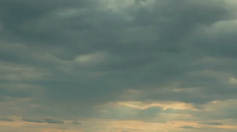 Heavy Rain Clouds Before a Storm Video stock 62634118