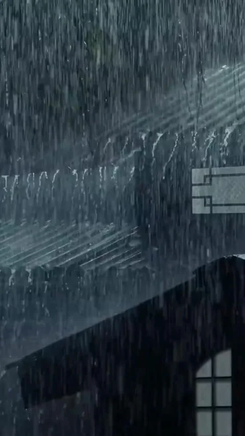 Heavy Rain Falling Stock Footage 326371192