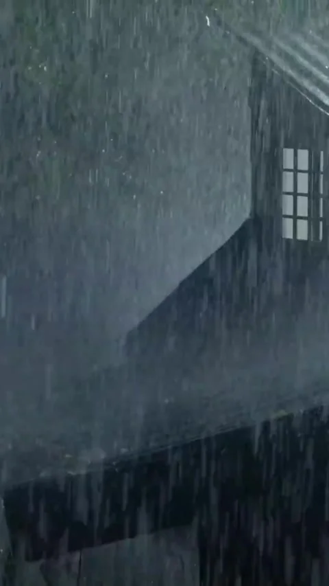 Heavy Rain Falling 스톡 동영상 326376091