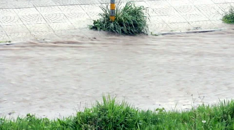 Heavy rain leads to flooding Stockbeeldmateriaal 62453036