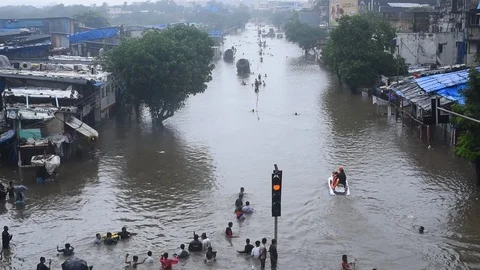 Heavy Rain in Mumbai Stock Footage 115421329