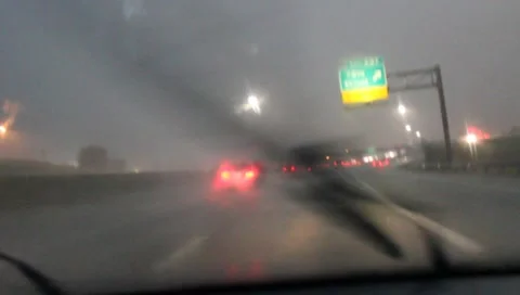 Heavy Rain on Windshield while Driving Highway Видео 3880178