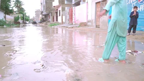Heavy rainfall flood 스톡 동영상 80604747