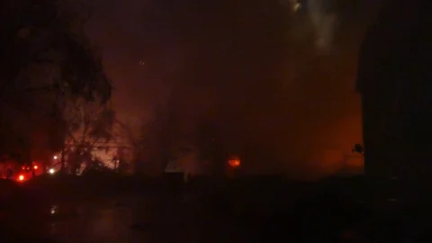 Heavy smoke during structure fire Stock Footage 105281796