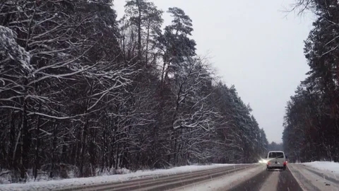 Heavy snow on the road Stock-Footage 74928260