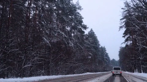 Heavy snow on the road Stock-Footage 75701964