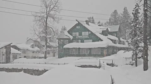 Heavy snowfall in the background at home 動画素材 45795325