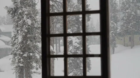 Heavy snowfall behind the window 動画素材 45795344