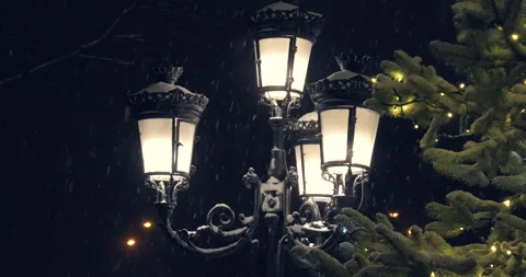 Heavy snowfall on Christmas evening Stock Footage 224267476