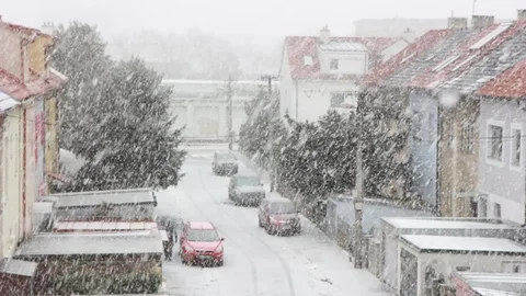 Heavy snowfall Stock Footage 126313535