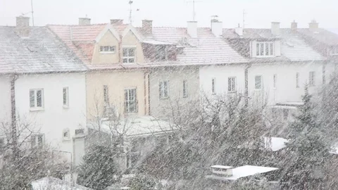 Heavy snowfall Stock Footage 126313558