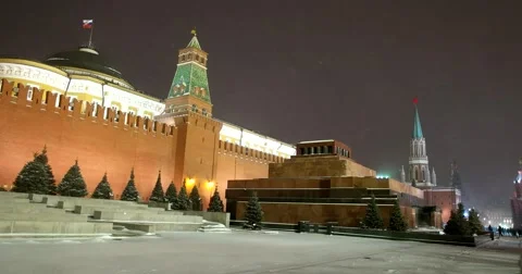 Heavy snowfall in red square, the towers and walls of the Kremlin in the snow Stock Footage 67396340