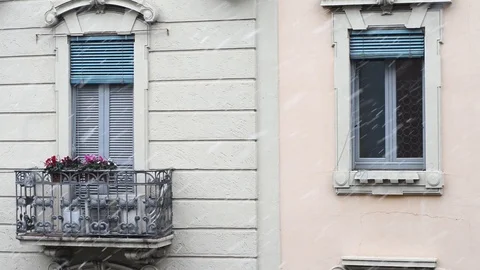 Heavy snowfall whitens Stock Footage 86797223