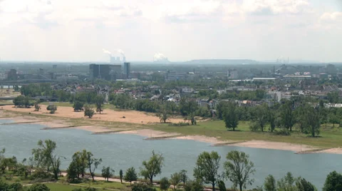 Heavy Storm – Broken Trees – Panoramic View over Düsseldorf Video stock 39531060