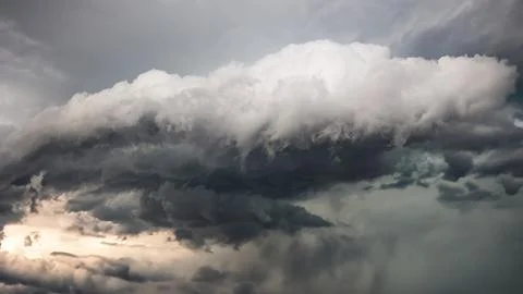 Heavy storm clouds in the sky on a summer day Stock-Fotos