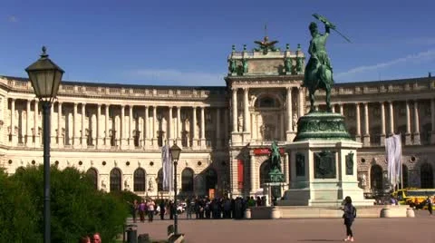Heldenplatz Vienna 4 – library and museum Stock Footage 22239388