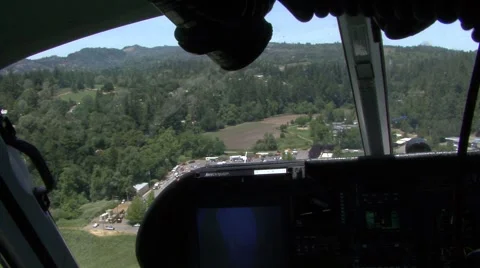 Helicopter Flies Forward - Passenger POV 库存影片 1057693