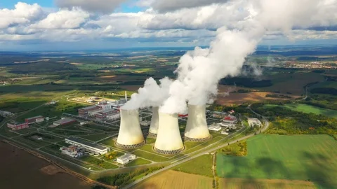 Helicopter flight around to nuclear power plant. Stock-Footage 116984523