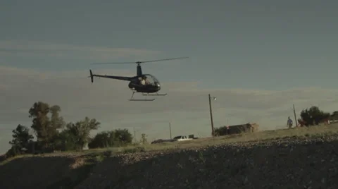 Helicopter flyover 動画素材 25723090