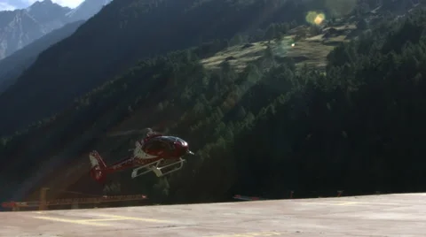 Helicopter landing Stock Footage 58912636