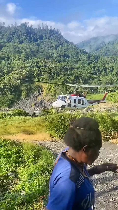 Helicopter landing Video stock 233377349