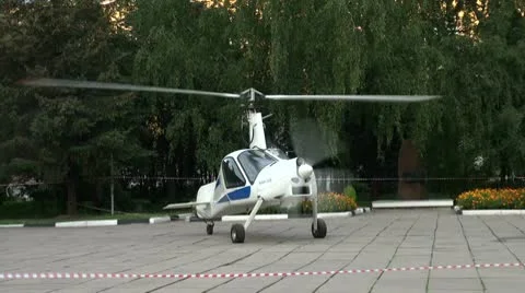 Helicopter-plane on a site Stock Footage 10742995