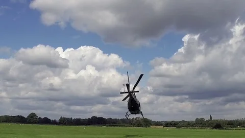 Helicopter in slow motion 스톡 동영상 82881047