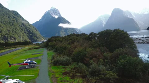 Helicopter taking flight Stock Footage 65077346