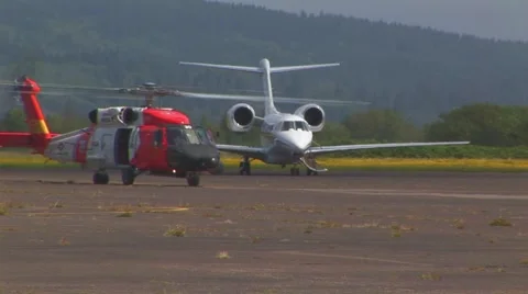 Helicopter taxiing Stock Footage 61894463