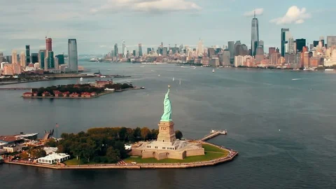 Helicopter view of Statue of Liberty, New York, United states Stock-Footage 101067207