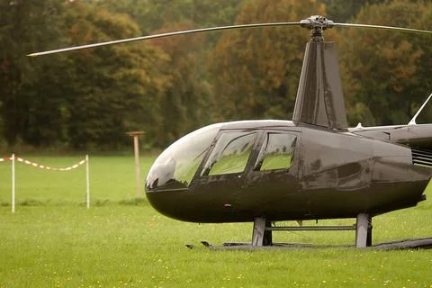 Helikopter hubschrauber, heli, helikopter, luftfahrzeug, flugzeug, flugmas... Stock Photos