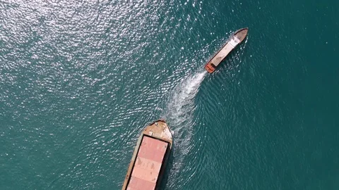 Hell Ville, Nosy Be / Madagasca: Aerial, African Shipping port, East Africa. Видео 122077372