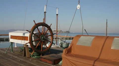 Helm of Sailing Ship Balclutha Видео 22147221