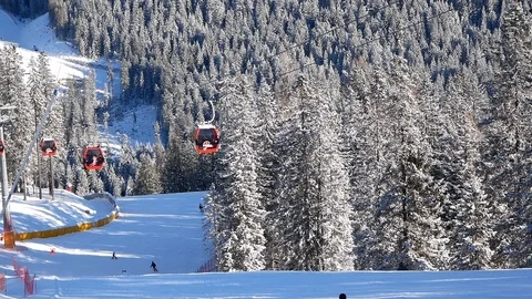 Helm ski piste Stock Footage 88385986