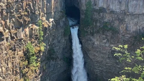 Helmcken Falls Stock Footage 209593969