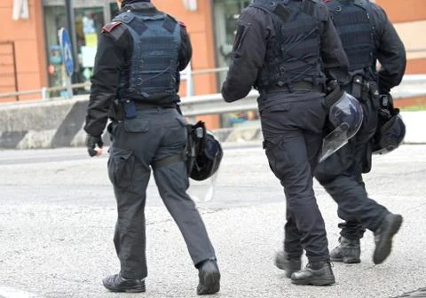 Helmet, uniform, bulletproof jacket, cops in riot gear Stock-Fotos