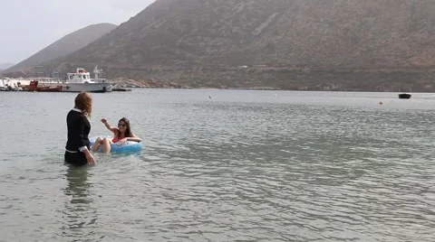 Help 스톡 동영상 43327471