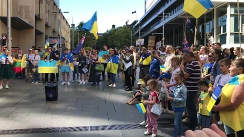 Help Ukraine now protest Stock Footage 172088289