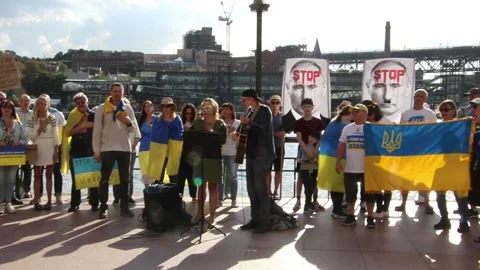 Help Ukraine now protest Stock Footage 180938029