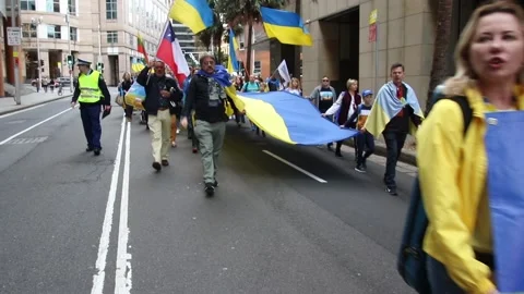 Help Ukraine Now protest 스톡 동영상 195795079