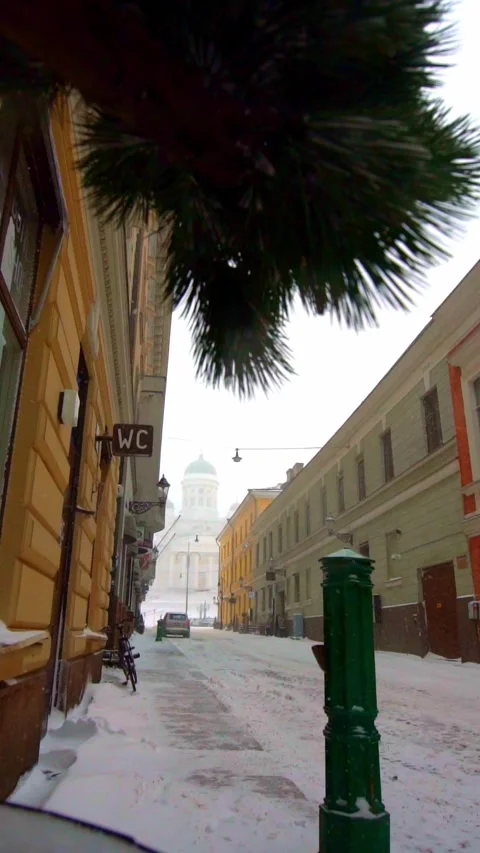 Helsinki, Sofiankatu, snowfall Stock Footage 323392579