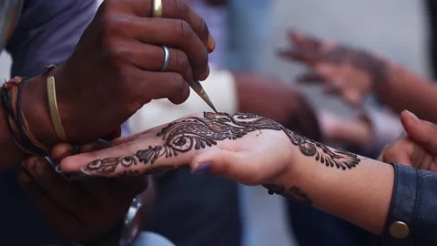 Henna artist Stock-Footage 277791044