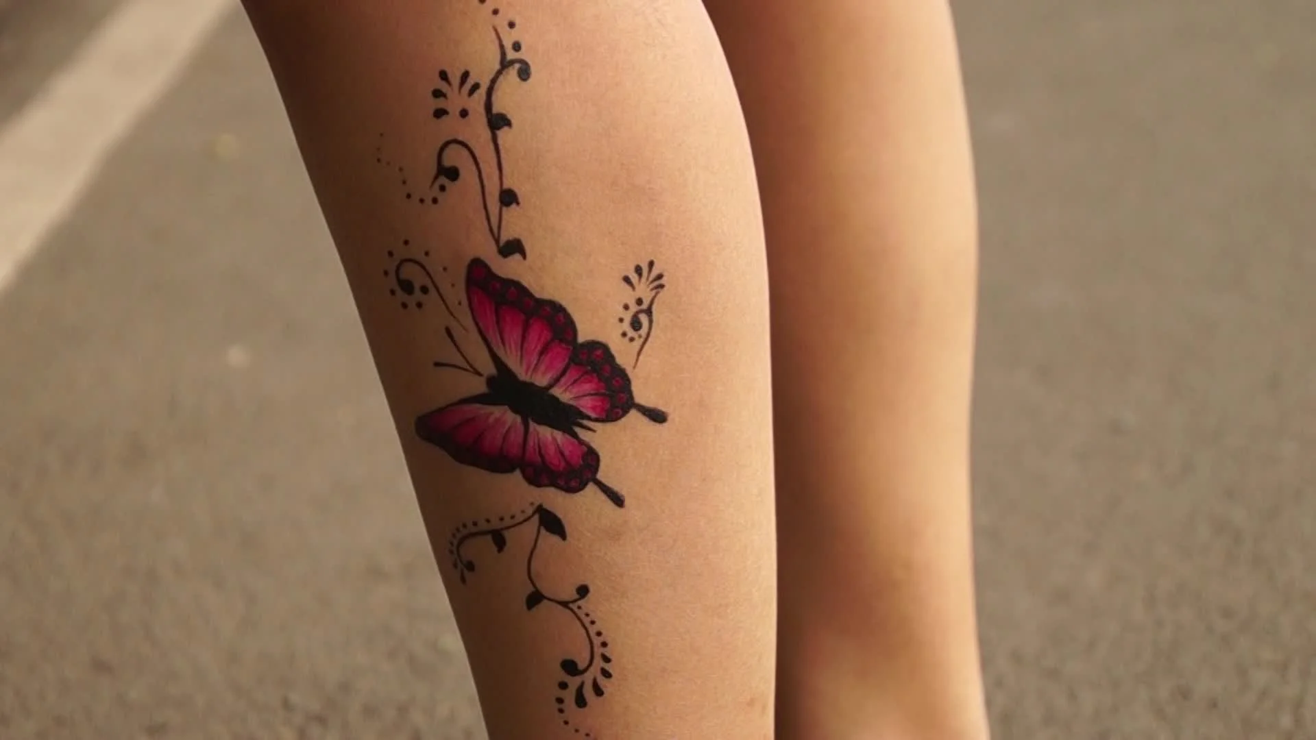 Henna | Henna Legs Design | Henna Legs Tattoos | Henna tattoos | Latest  Henna Designs | Henna Tattoo, Orlando, Florida