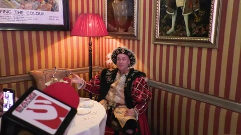 Henry VIII introduces himself Stock Footage 301560234