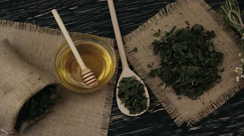 Herbal dried tea with honey Video stock 66792526
