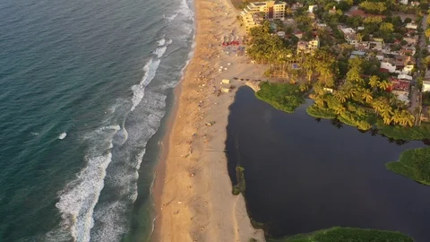 Here comes the sunset Видео 122625958